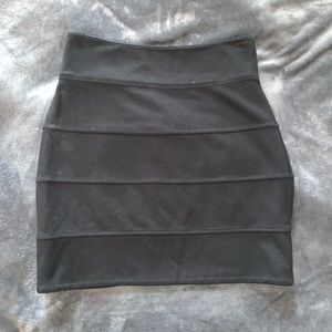 Aritzia (Talula) Black Bandage Mini Skirt